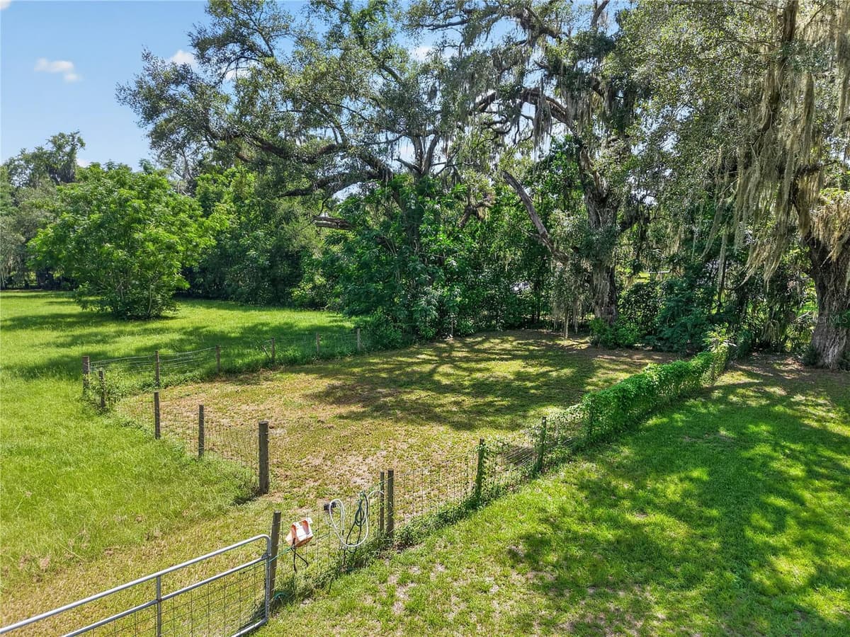 2039 STATE ROAD 26 — photo 17 of 93