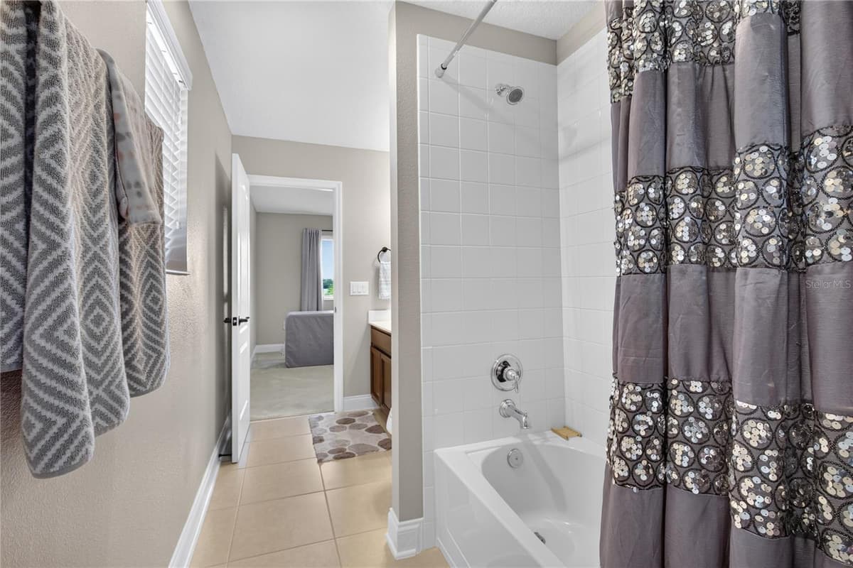 31948 GEOFF WAY — photo 46 of 63