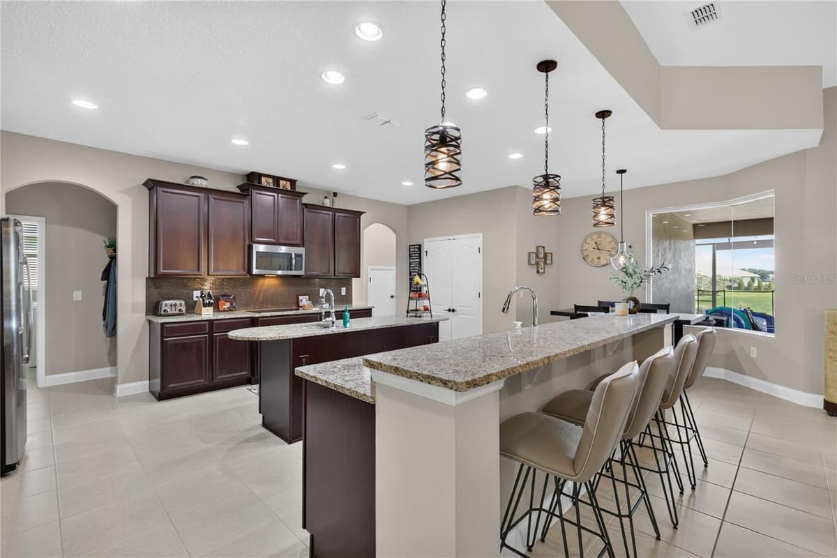 31948 GEOFF WAY — photo 12 of 63
