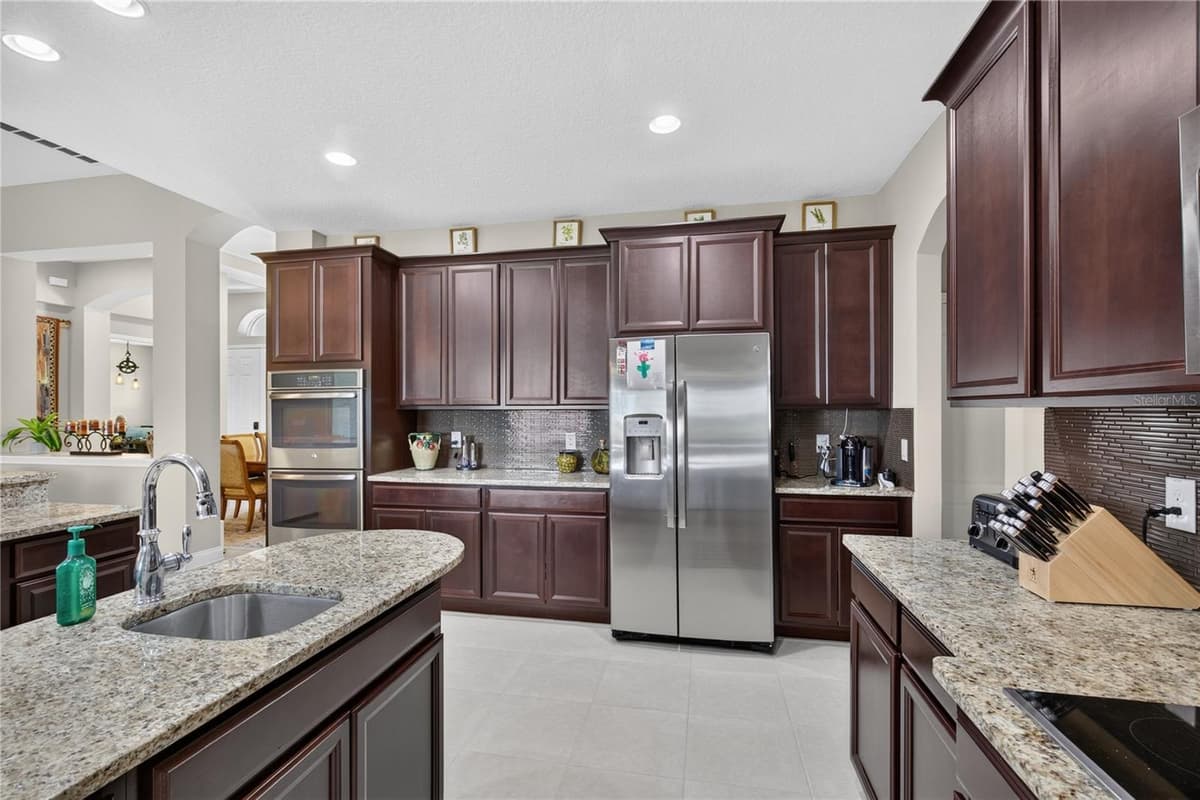 31948 GEOFF WAY — photo 16 of 63