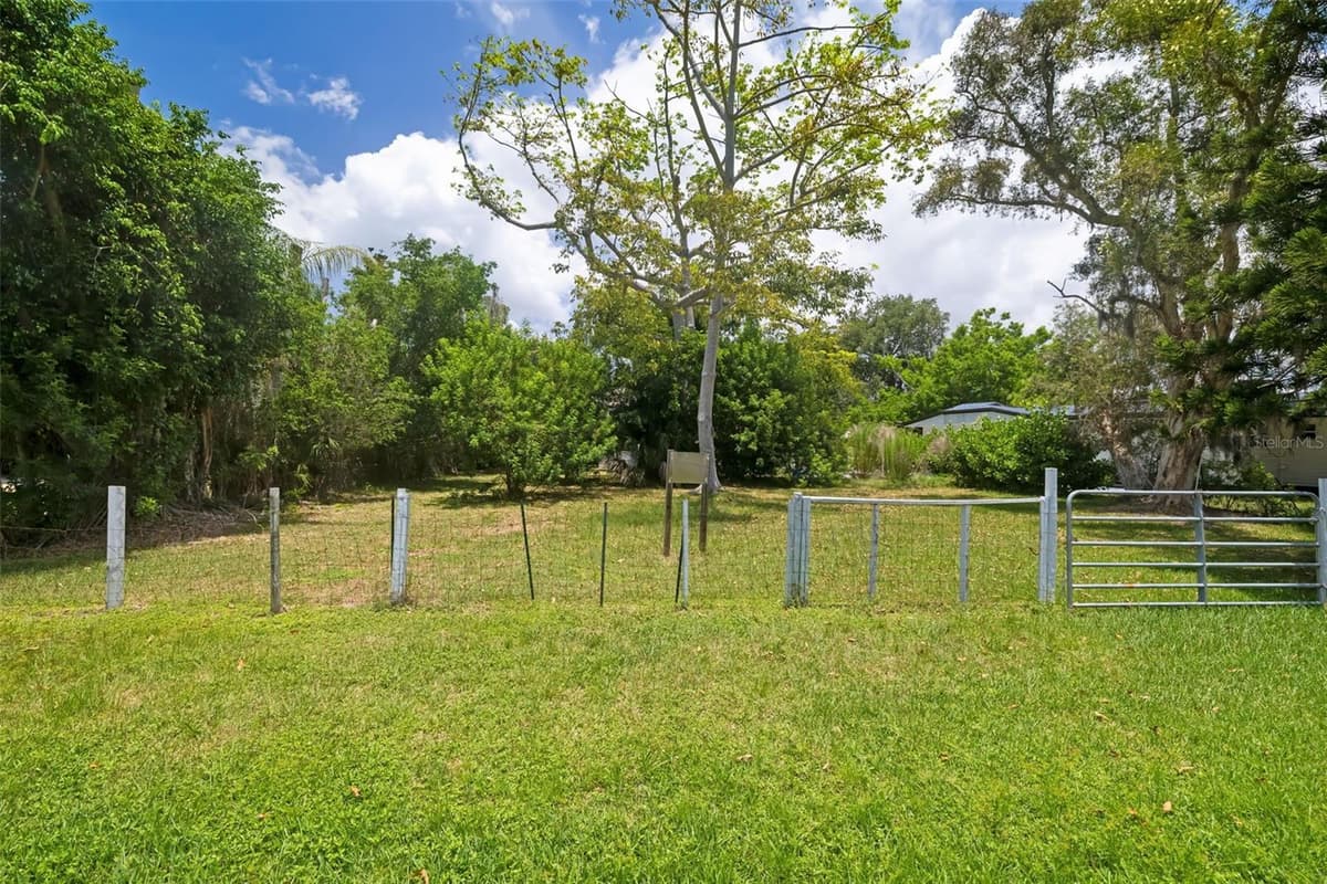 0 WESTVIEW DRIVE — photo 1 of 22