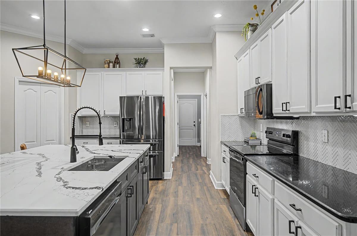 13134 DONE GROVEN DRIVE — photo 12 of 57