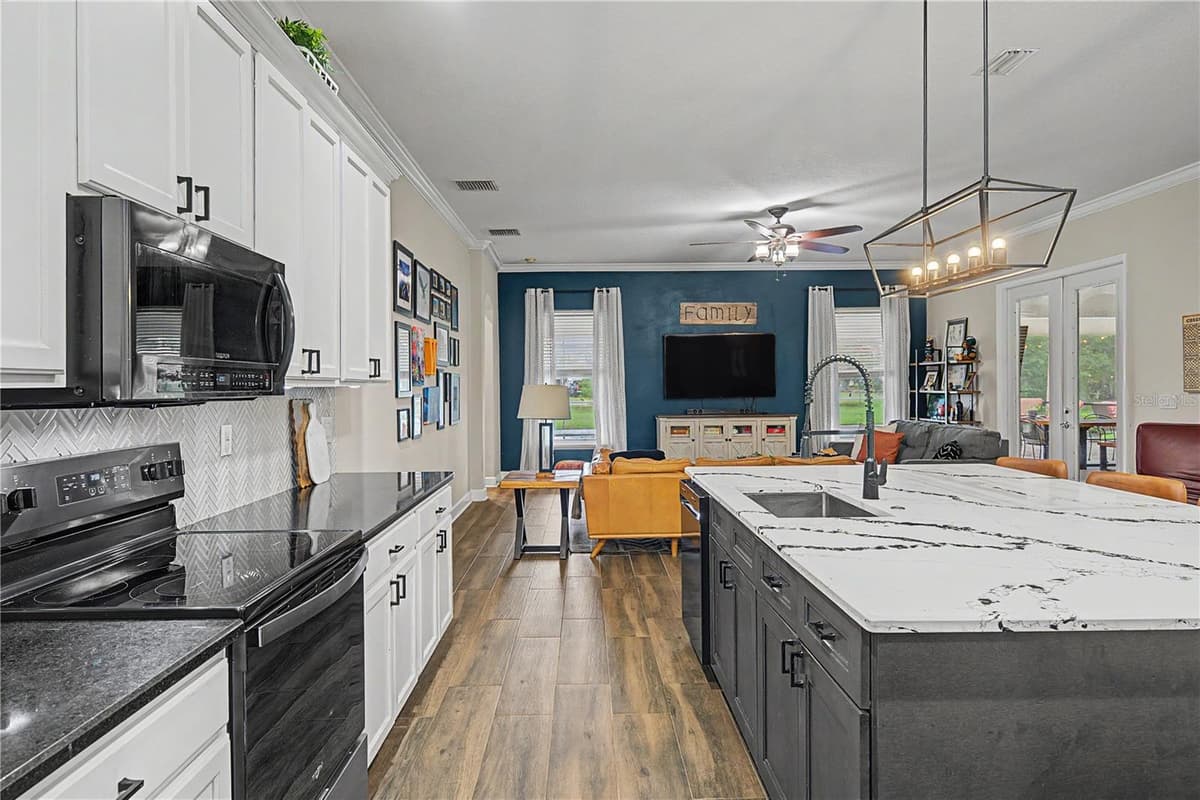 13134 DONE GROVEN DRIVE — photo 15 of 57