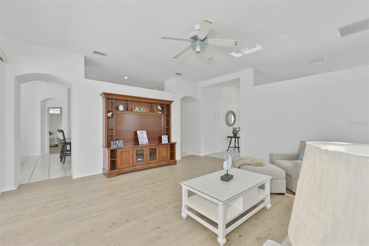 2224 PLATINUM DRIVE — photo 16 of 56