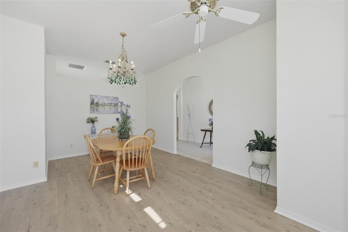 2224 PLATINUM DRIVE — photo 13 of 56