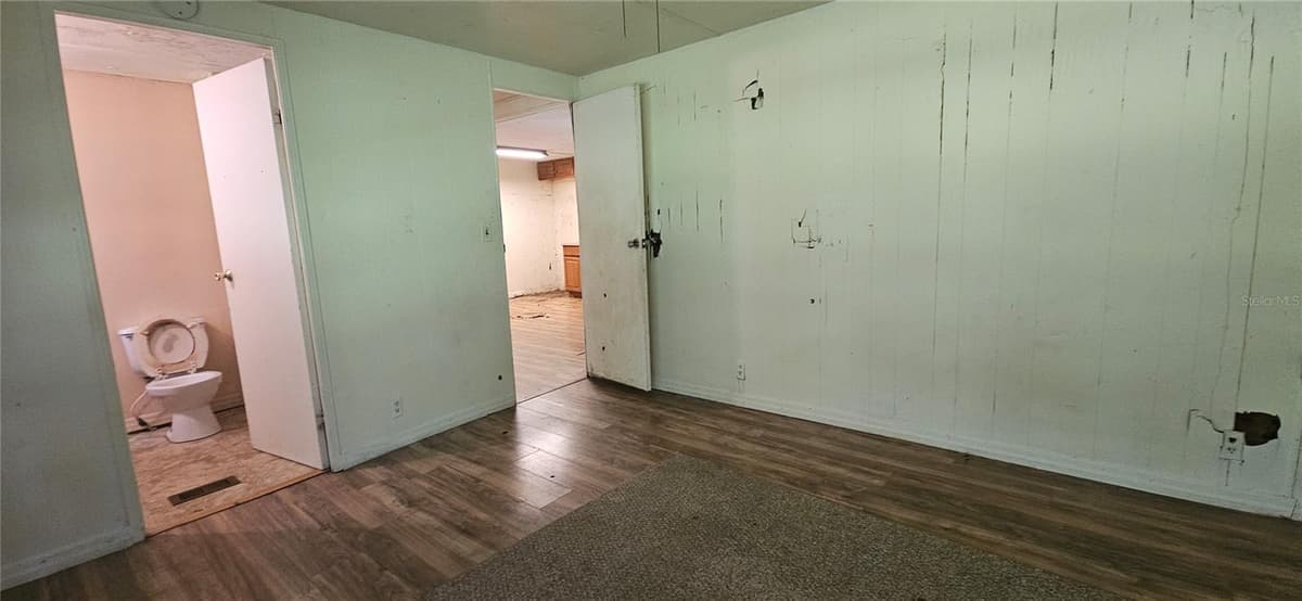 107 APACHE AVENUE — photo 16 of 24