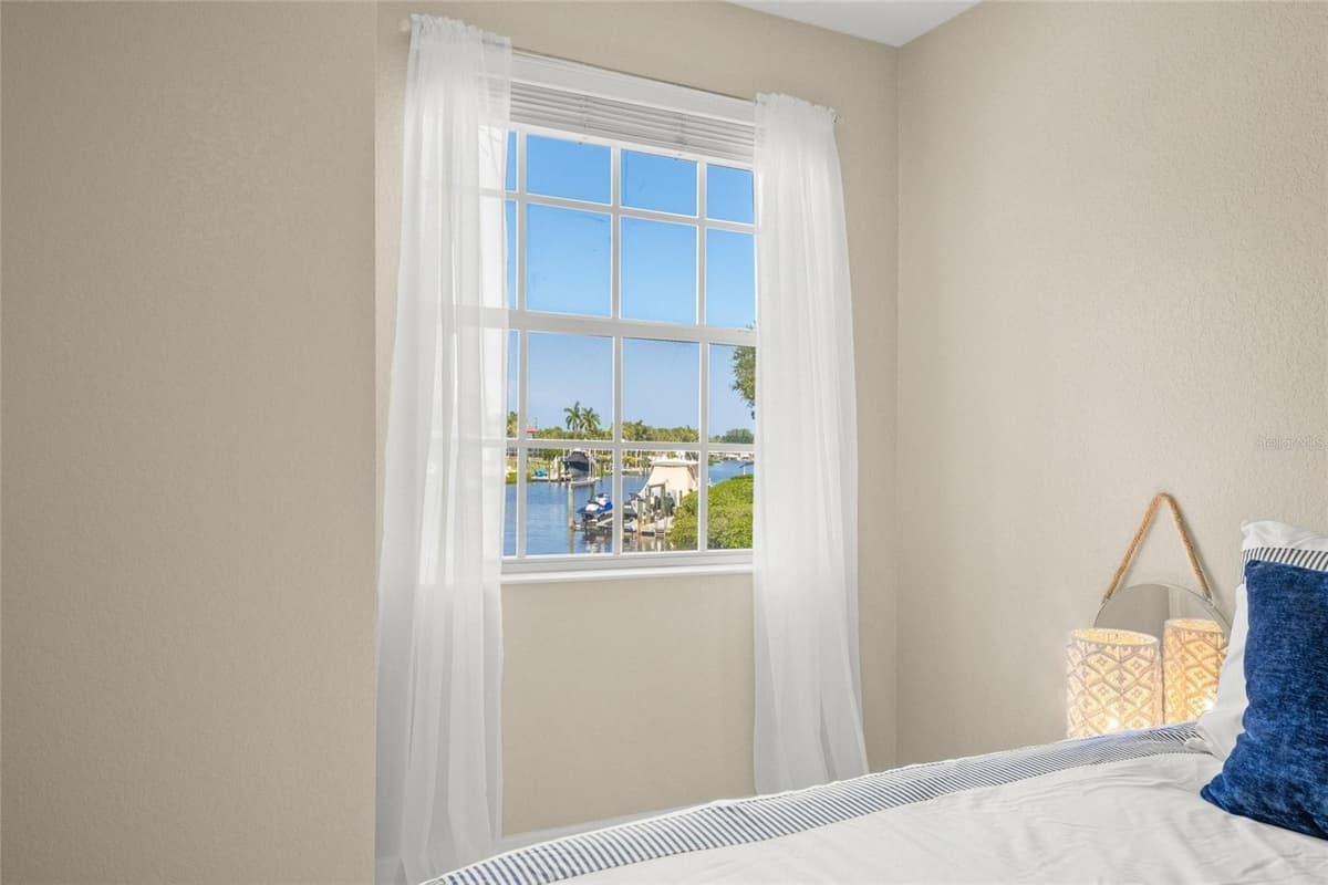 2251 JESSIE HARBOR DRIVE — photo 36 of 68