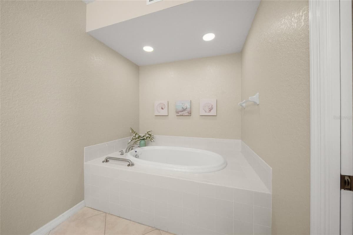 2251 JESSIE HARBOR DRIVE — photo 43 of 68