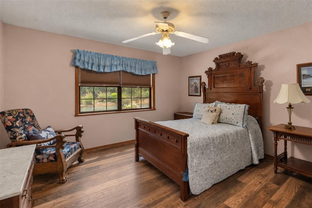 35841 TIMBERTOP LANE — photo 15 of 43