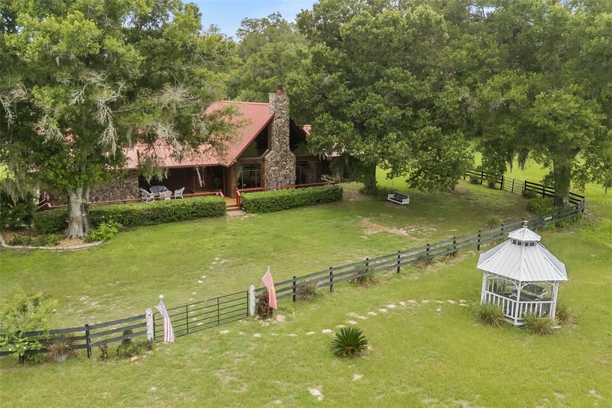 35841 TIMBERTOP LANE — photo 37 of 43