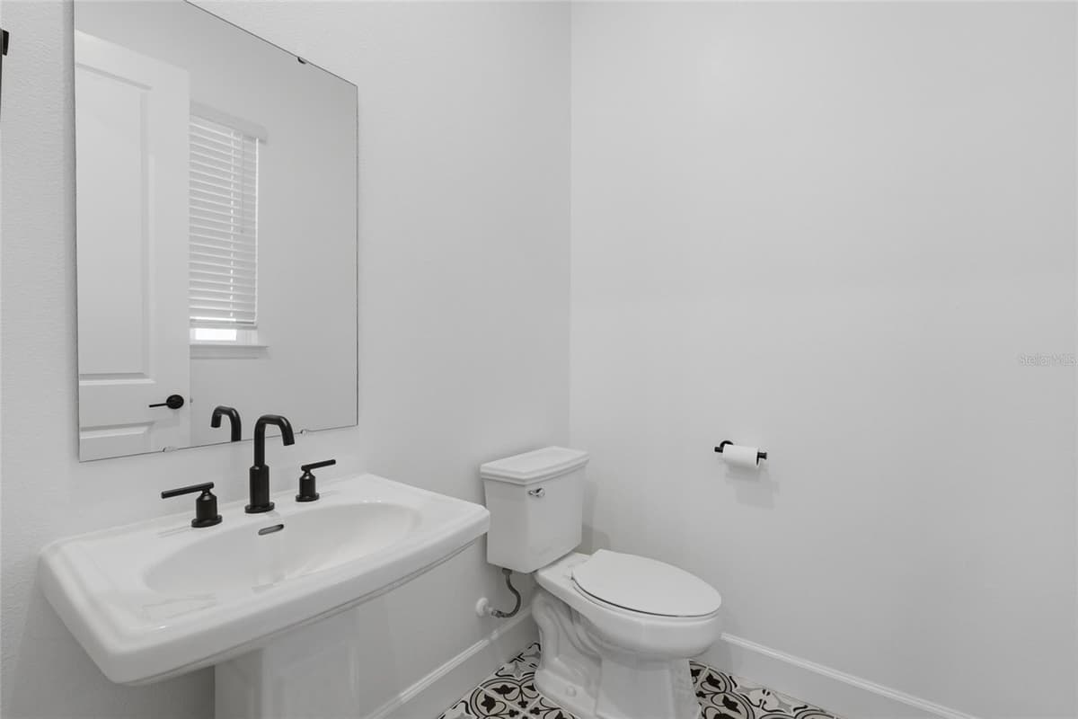 7565 ESTUARY LAKE LOOP — photo 16 of 52