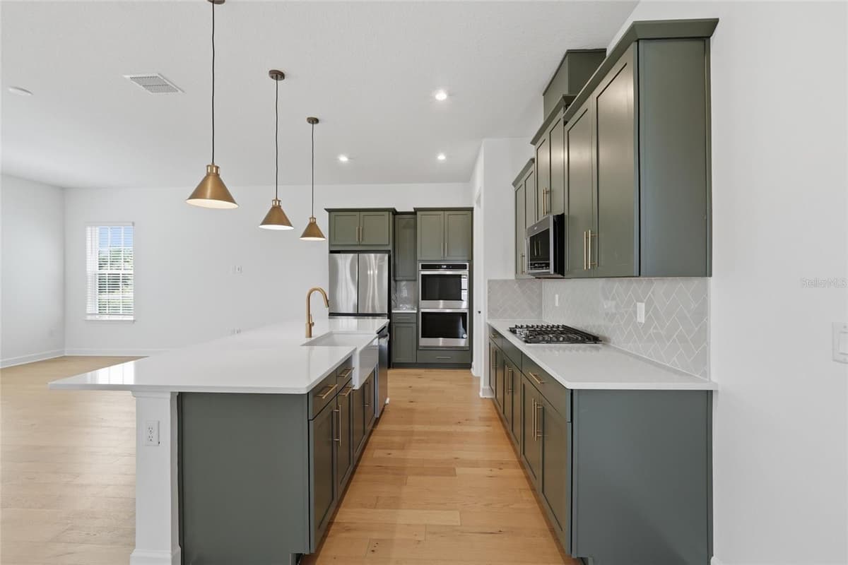 7565 ESTUARY LAKE LOOP — photo 9 of 52