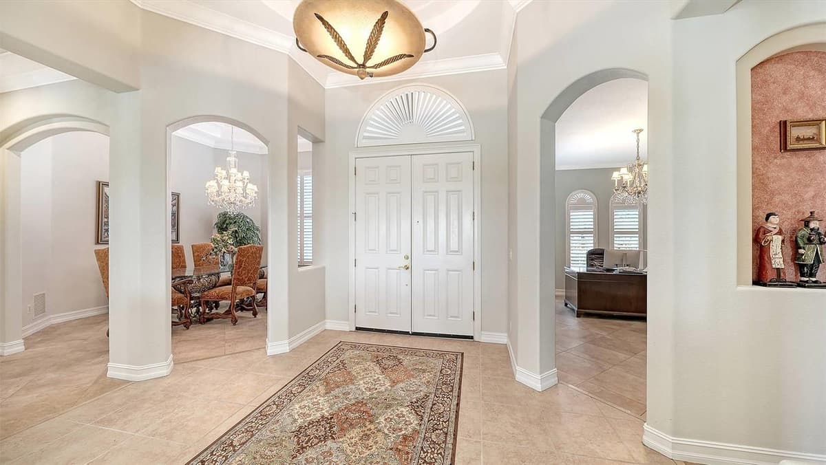 225 PESARO DRIVE — photo 6 of 60