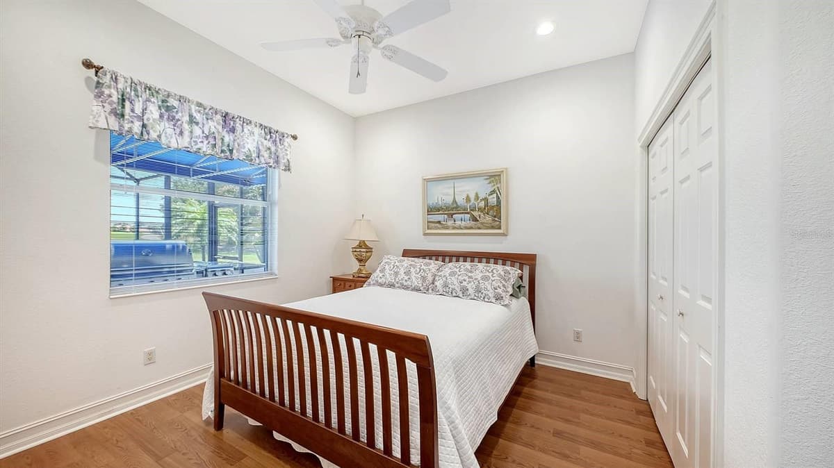 225 PESARO DRIVE — photo 27 of 60