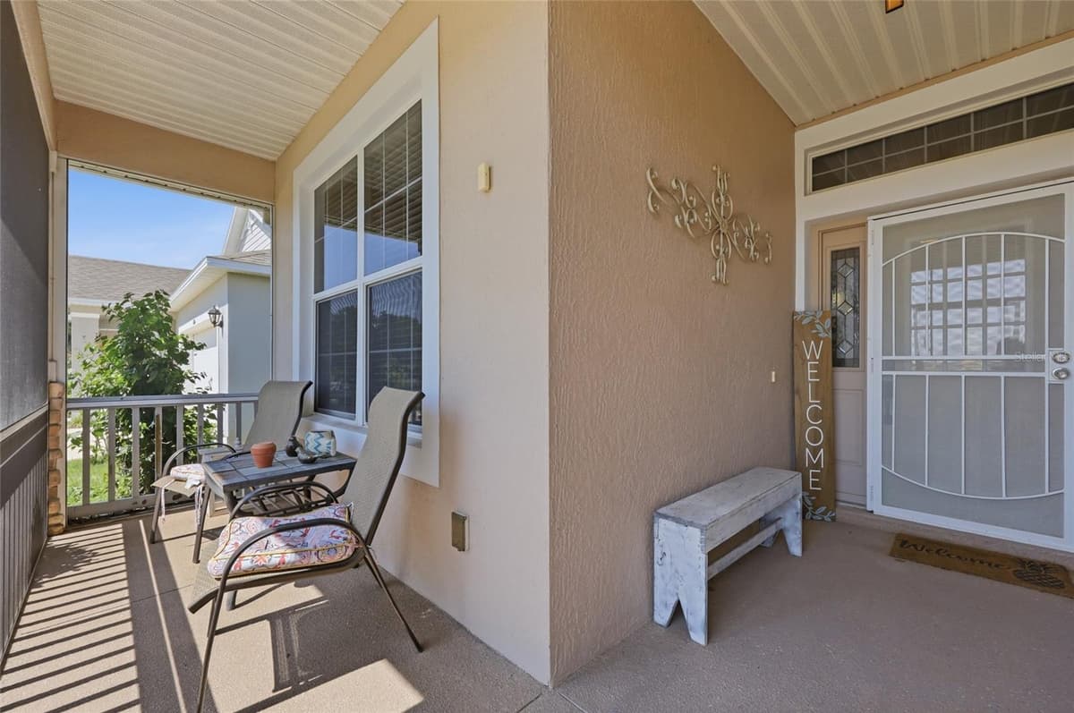 6342 SANDERS GROVE CIRCLE — photo 3 of 44