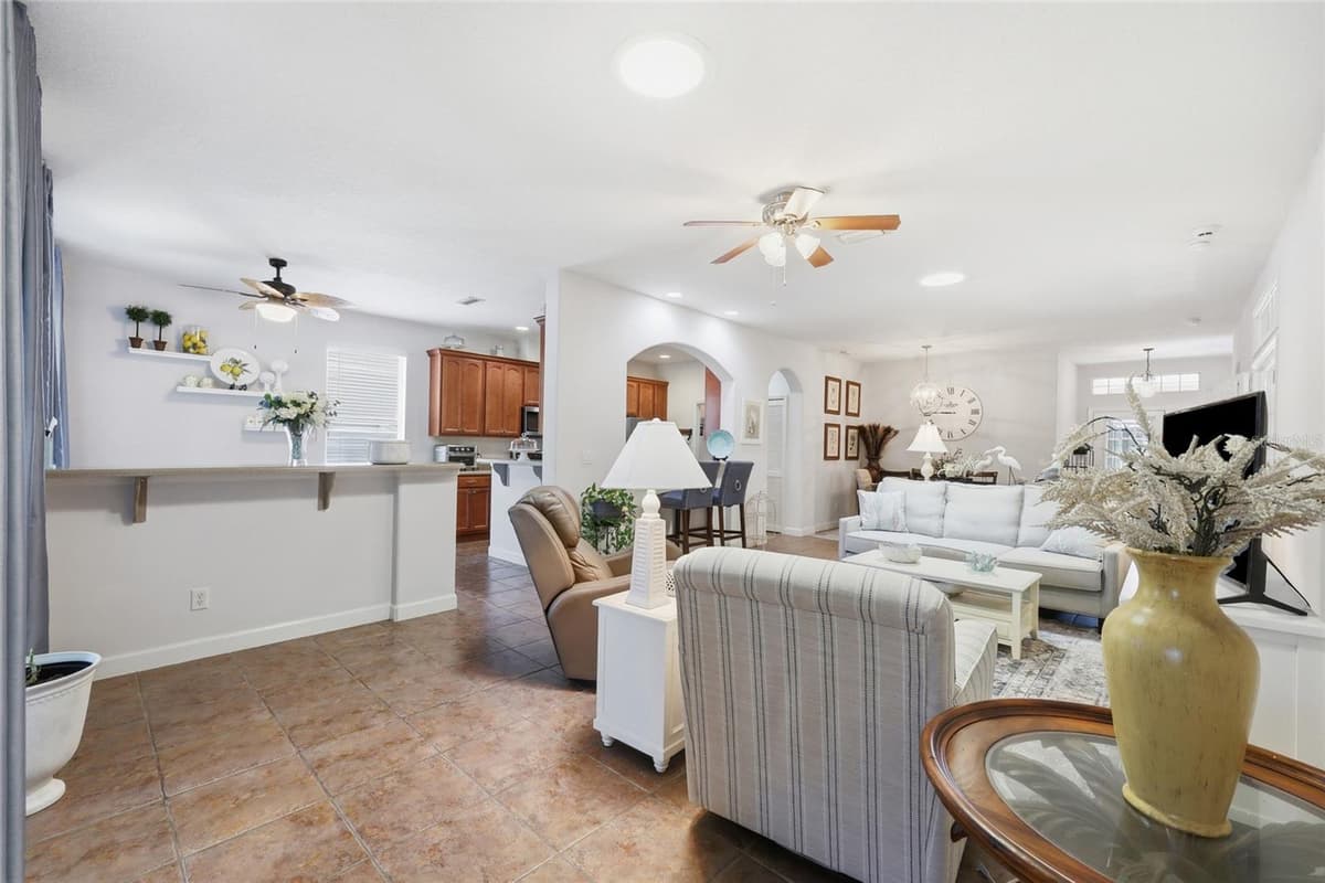 6342 SANDERS GROVE CIRCLE — photo 13 of 44