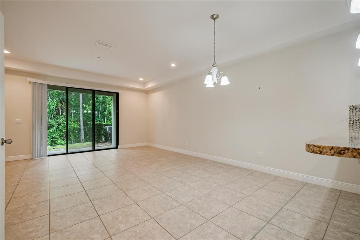 8221 ROSEVILLE ROAD — photo 12 of 31