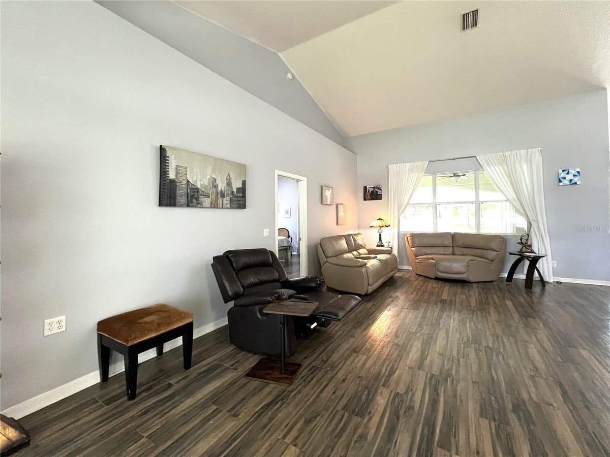 36320 PINEY RIDGE BOULEVARD — photo 11 of 46