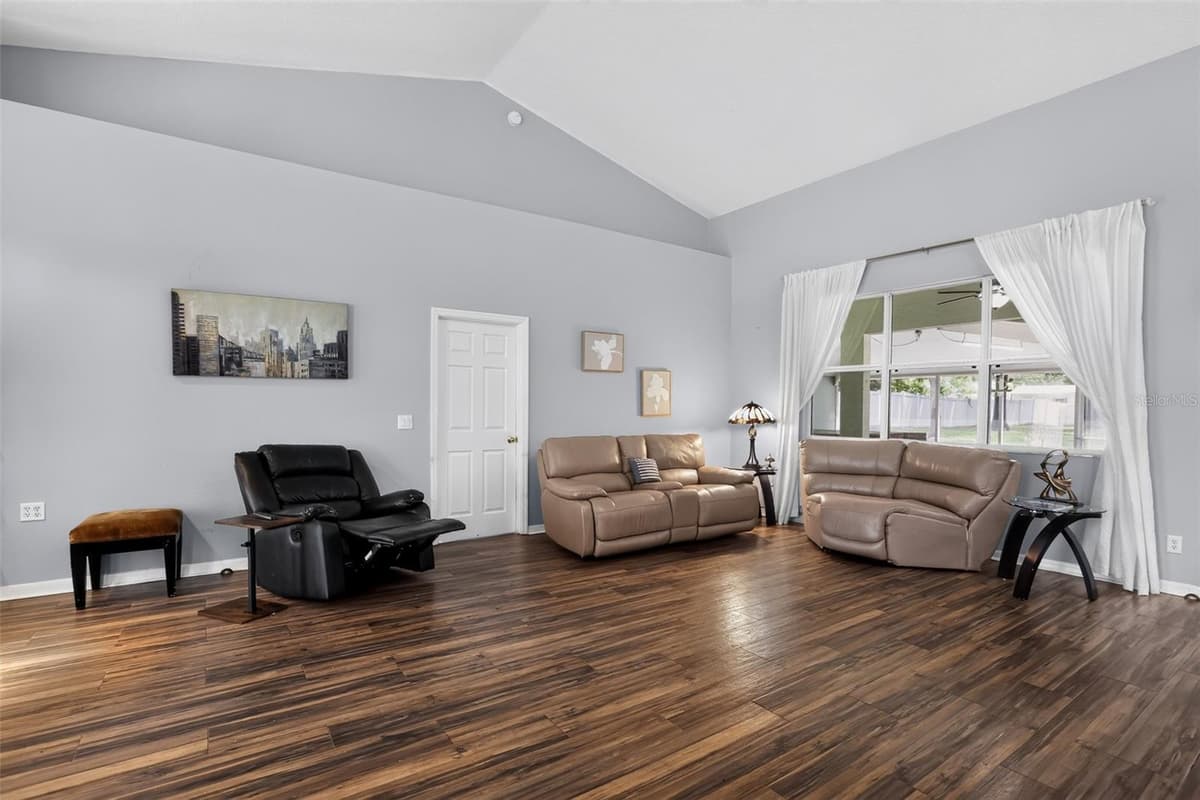 36320 PINEY RIDGE BOULEVARD — photo 6 of 46