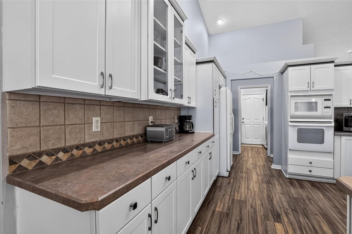36320 PINEY RIDGE BOULEVARD — photo 12 of 46