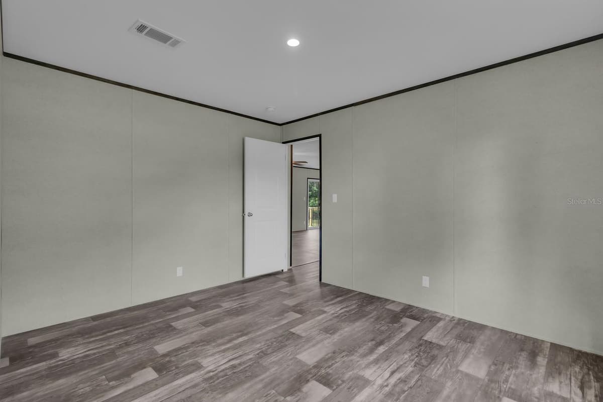 659 ALPINE STREET — photo 14 of 36