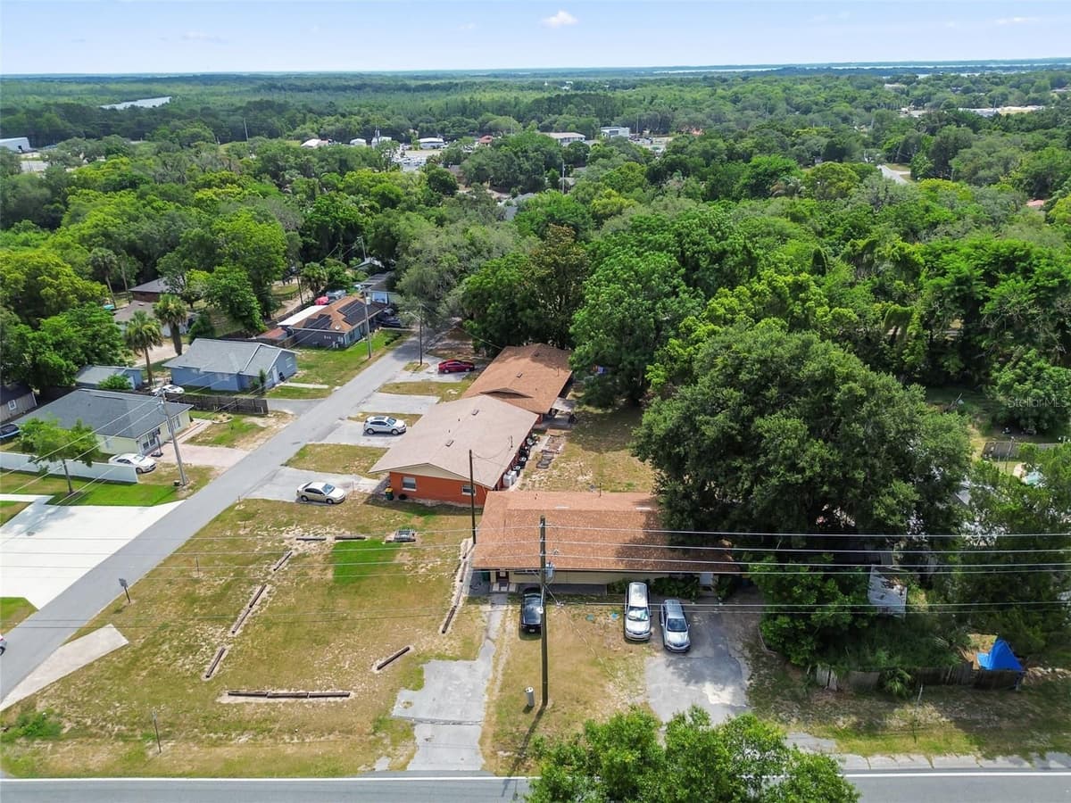 601 DIXIE AVENUE — photo 3 of 11