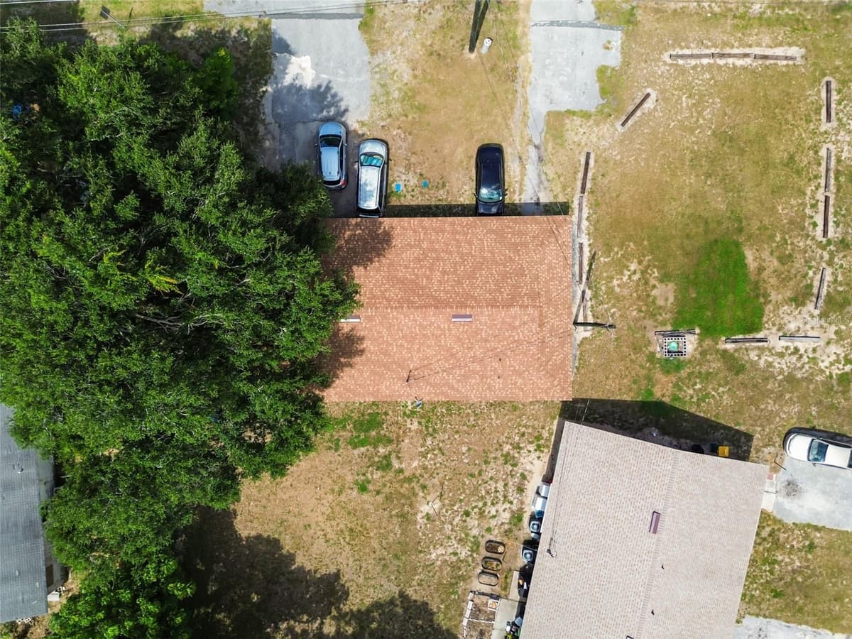 601 DIXIE AVENUE — photo 9 of 11