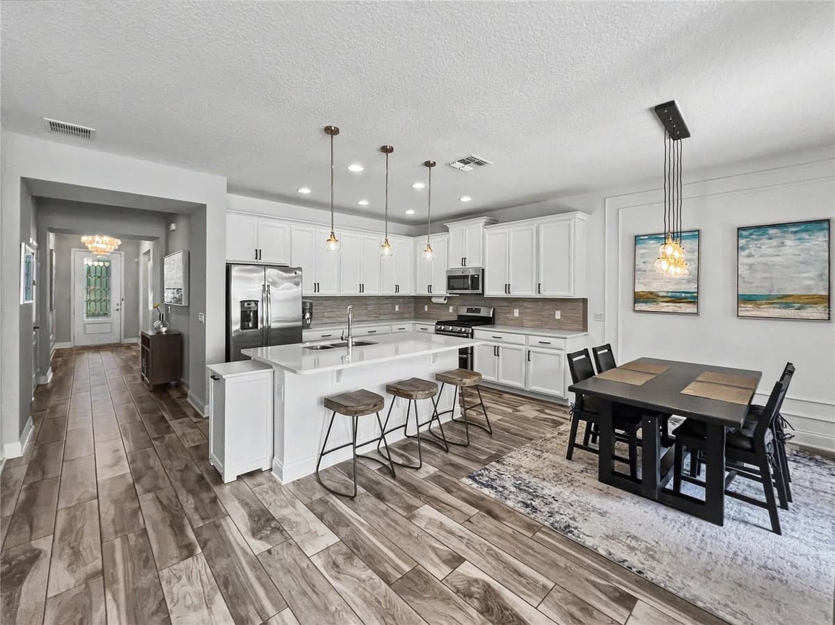 1808 WESTERN TRAILWAY DRIVE — photo 10 of 34