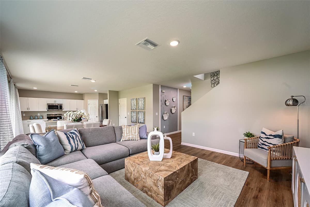 1760 VANILLA STREET — photo 12 of 25