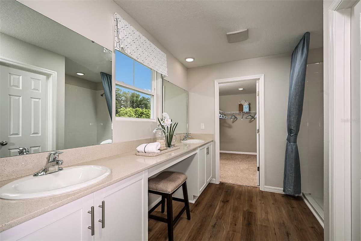 1760 VANILLA STREET — photo 6 of 25