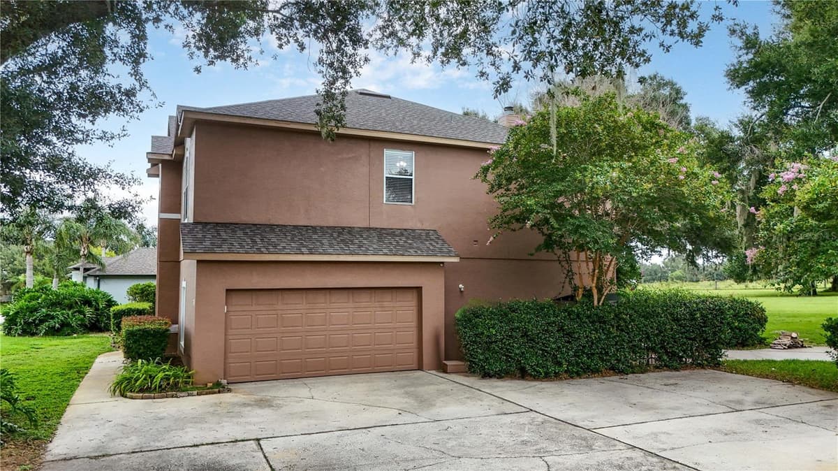 7314 SPRING MOUNTAIN LANE — photo 5 of 68