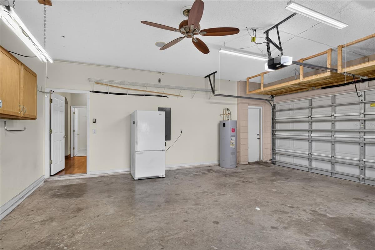 7314 SPRING MOUNTAIN LANE — photo 33 of 68