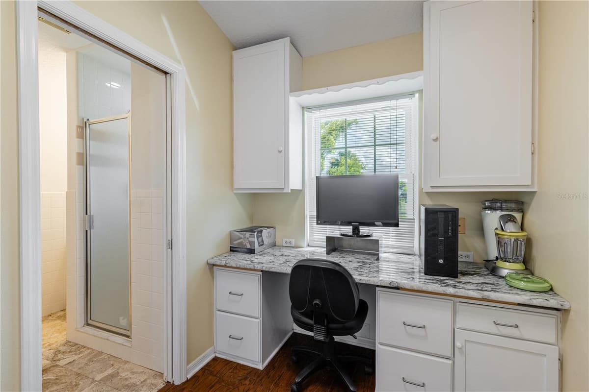32834 LAKESHORE DRIVE — photo 81 of 86