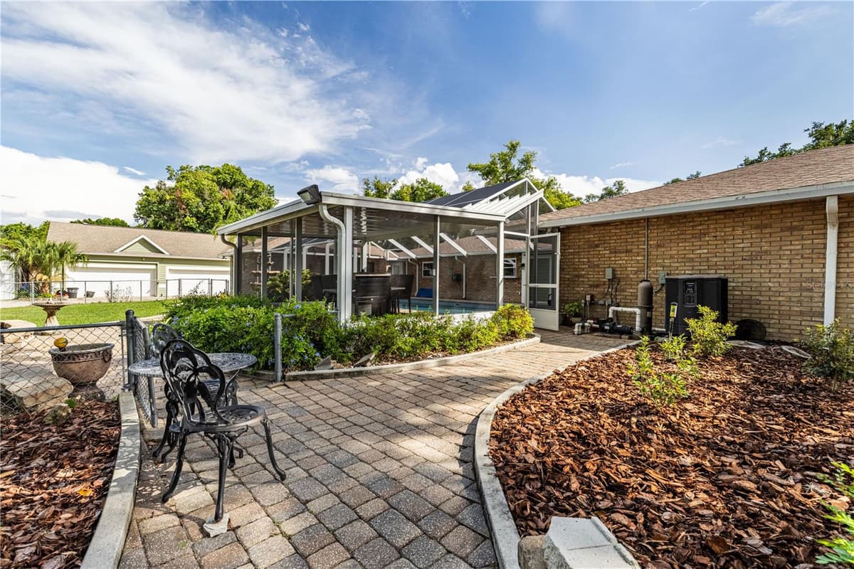 32834 LAKESHORE DRIVE — photo 30 of 86