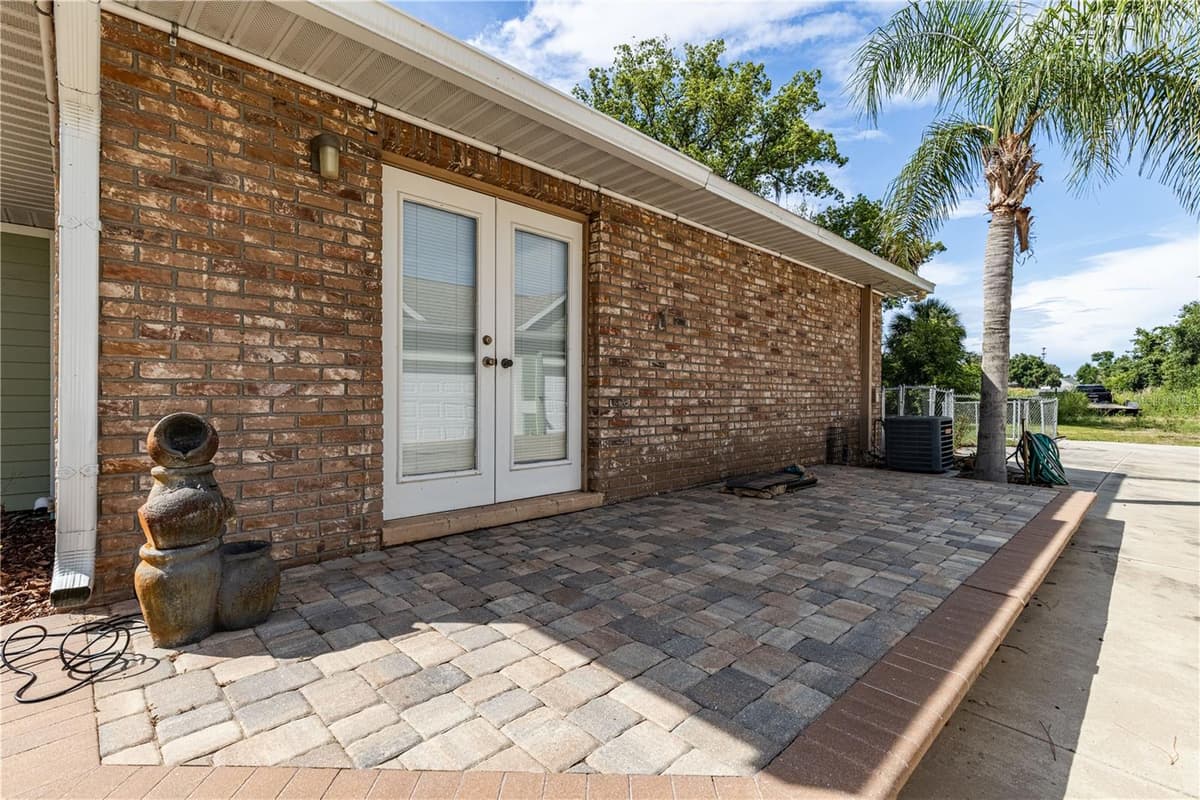 32834 LAKESHORE DRIVE — photo 77 of 86