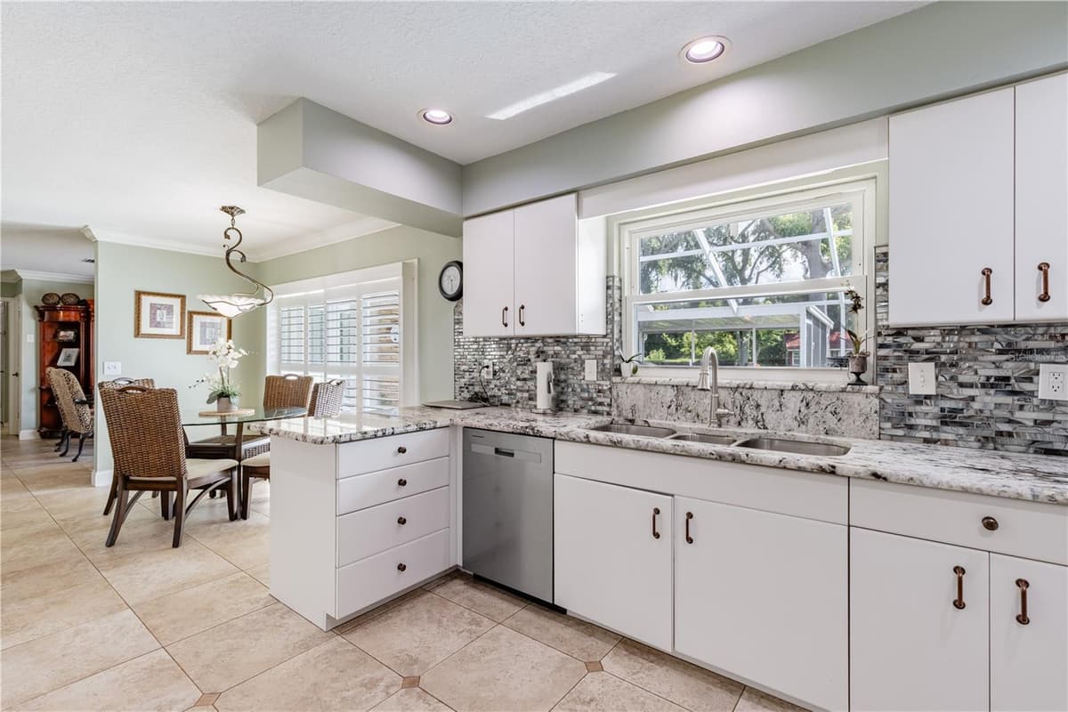 32834 LAKESHORE DRIVE — photo 57 of 86