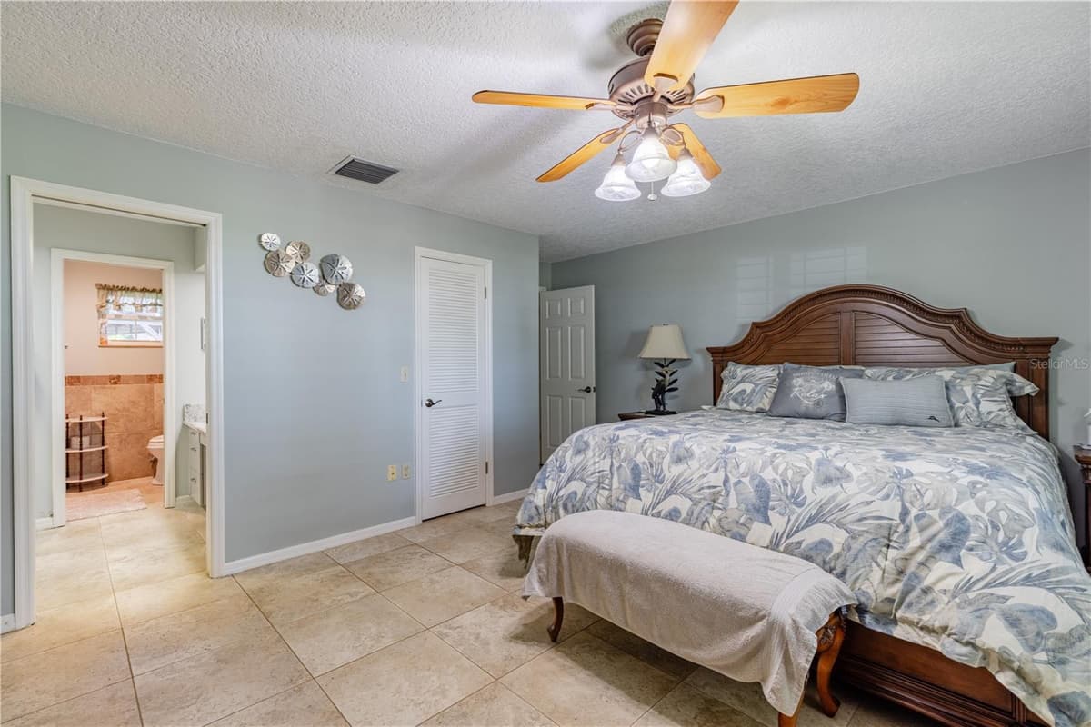 32834 LAKESHORE DRIVE — photo 68 of 86