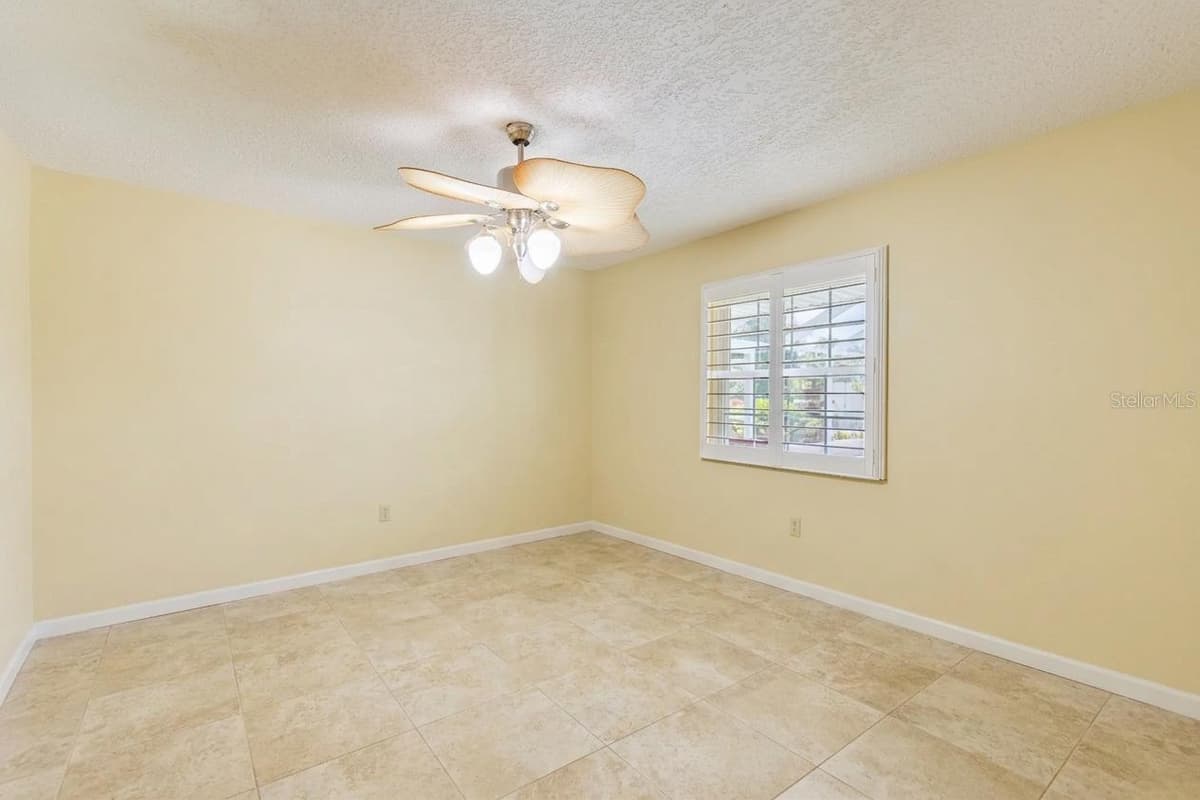 32834 LAKESHORE DRIVE — photo 76 of 86