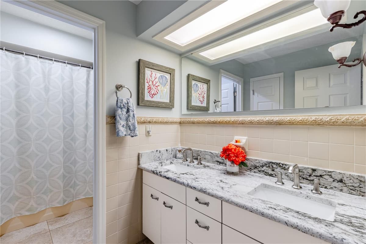 32834 LAKESHORE DRIVE — photo 75 of 86