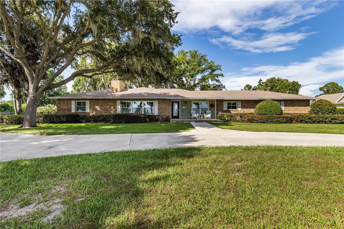 32834 LAKESHORE DRIVE — photo 2 of 86