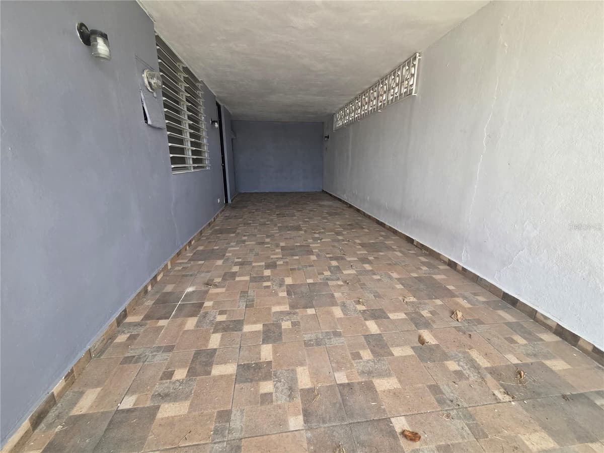 24 calle 35 VILLA CAROLINA — photo 8 of 21