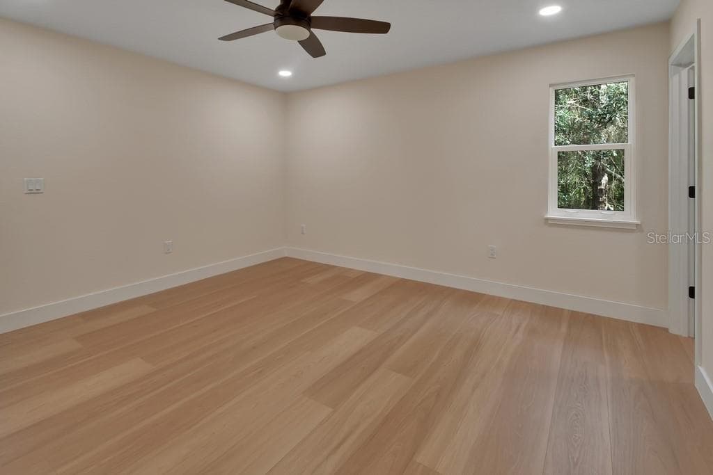 1530 DEER MOSS LANE — photo 19 of 59