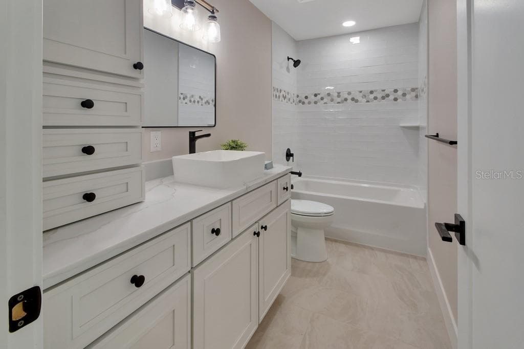 1530 DEER MOSS LANE — photo 18 of 59
