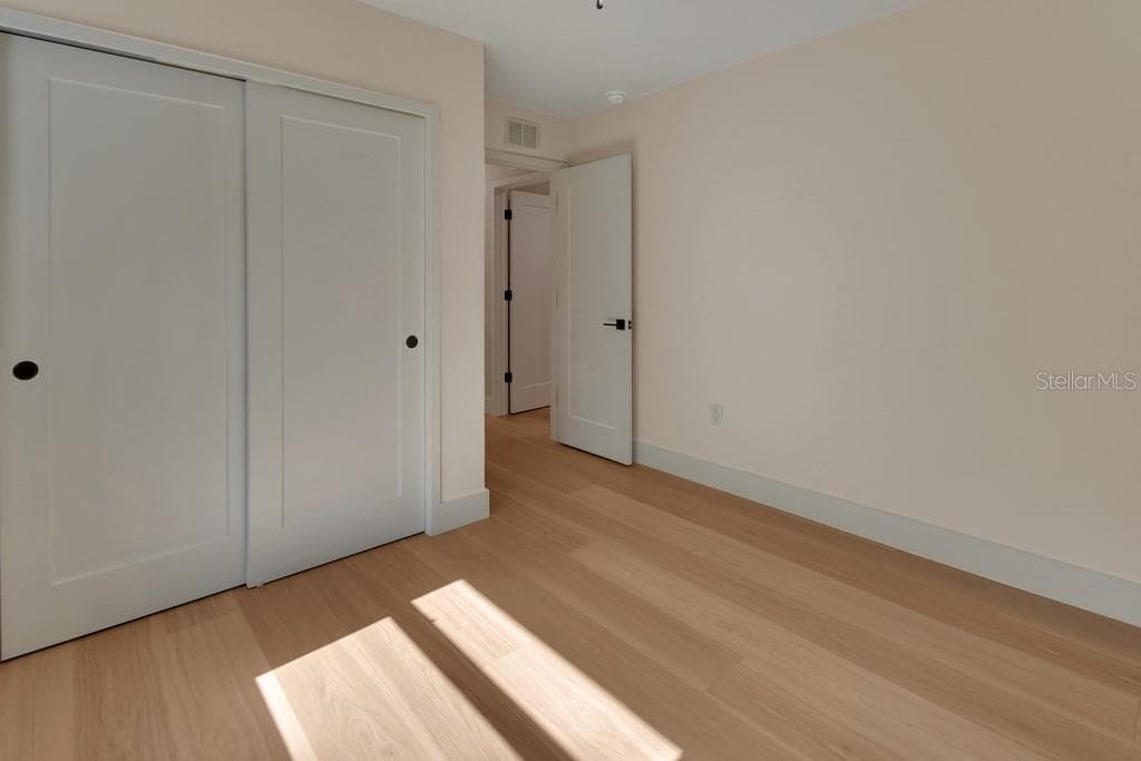 1530 DEER MOSS LANE — photo 33 of 59