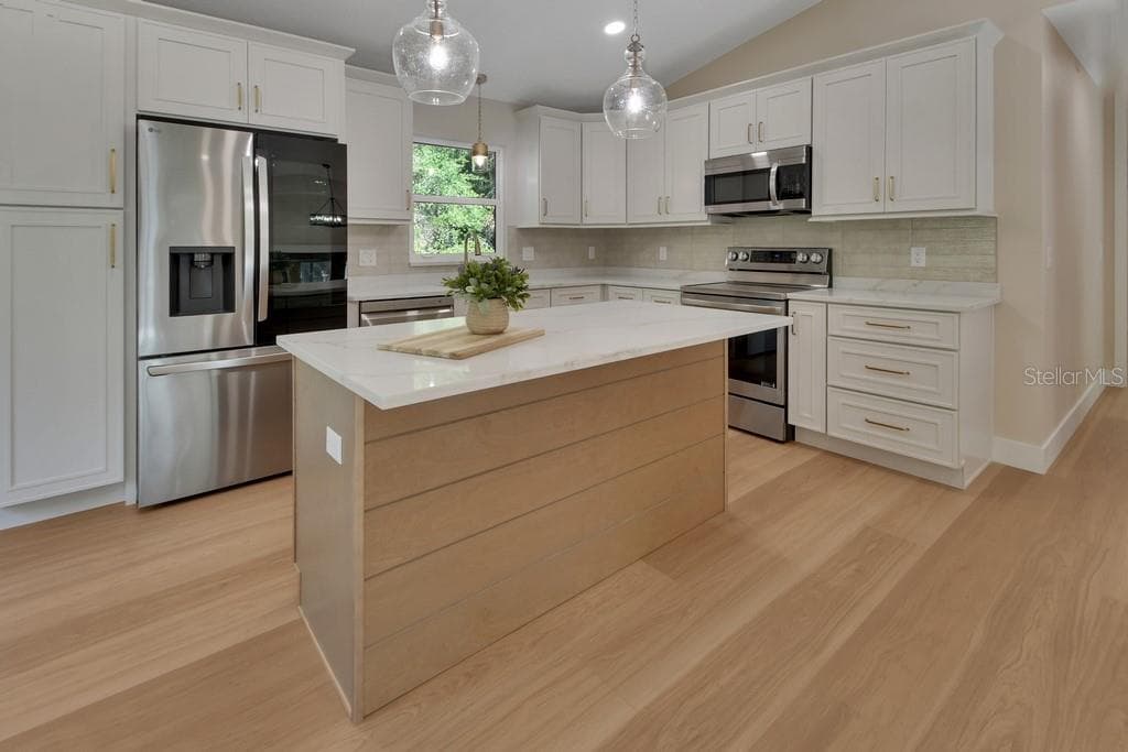 1530 DEER MOSS LANE — photo 14 of 59