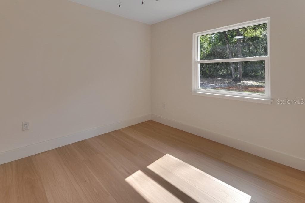 1530 DEER MOSS LANE — photo 32 of 59