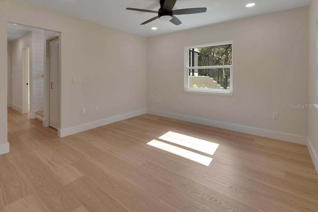 1530 DEER MOSS LANE — photo 38 of 59