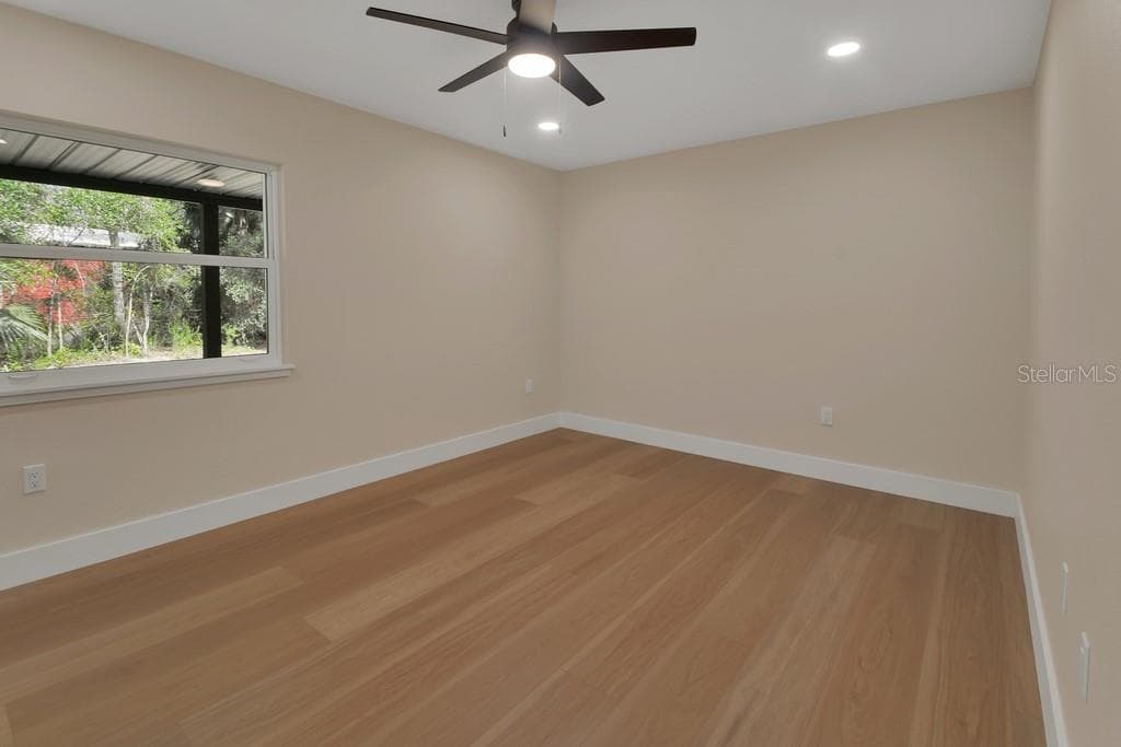 1530 DEER MOSS LANE — photo 34 of 59