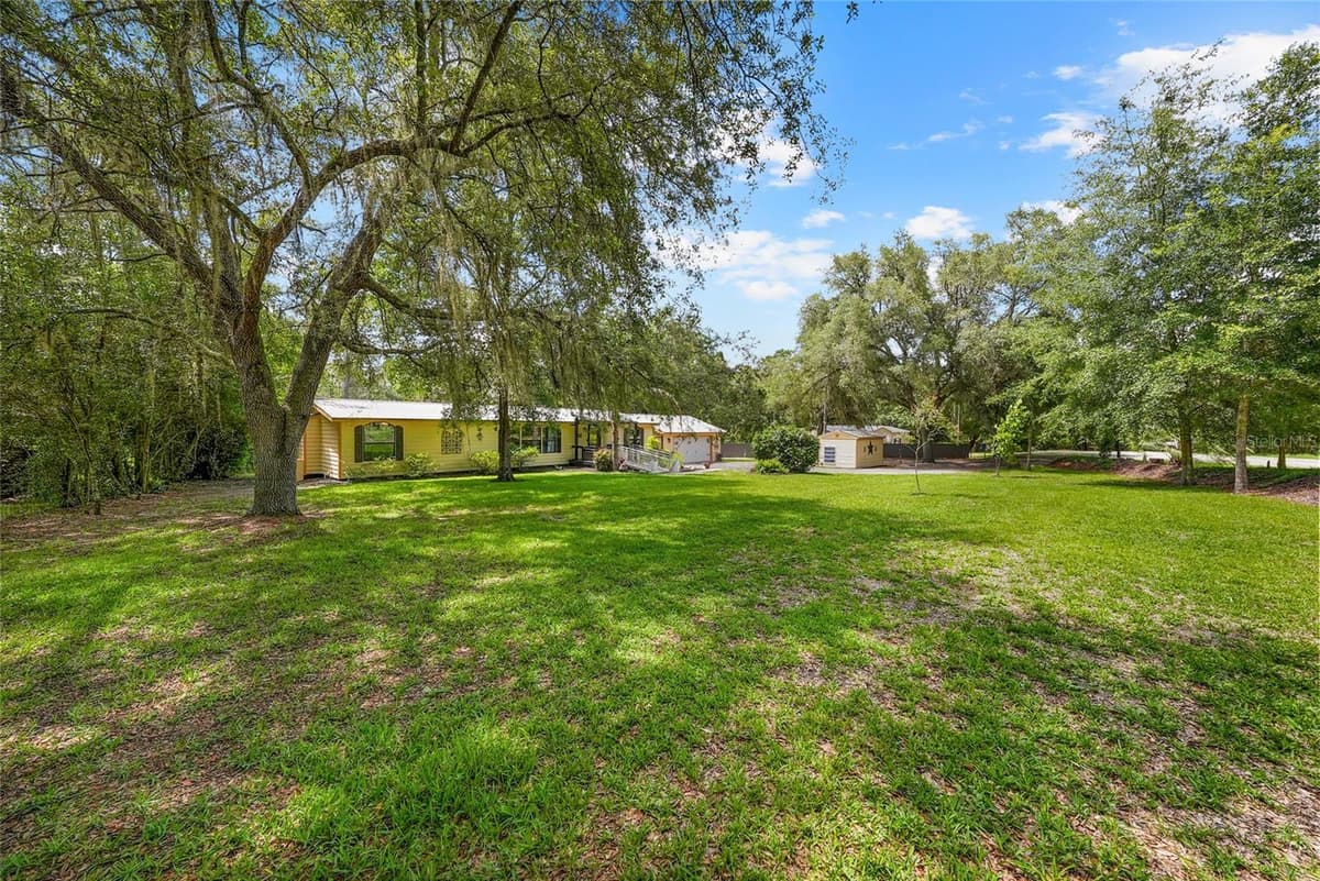 145 CRYSTAL LAKE DRIVE — photo 43 of 44