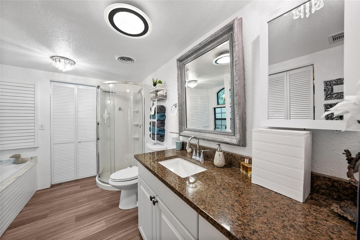145 CRYSTAL LAKE DRIVE — photo 17 of 44